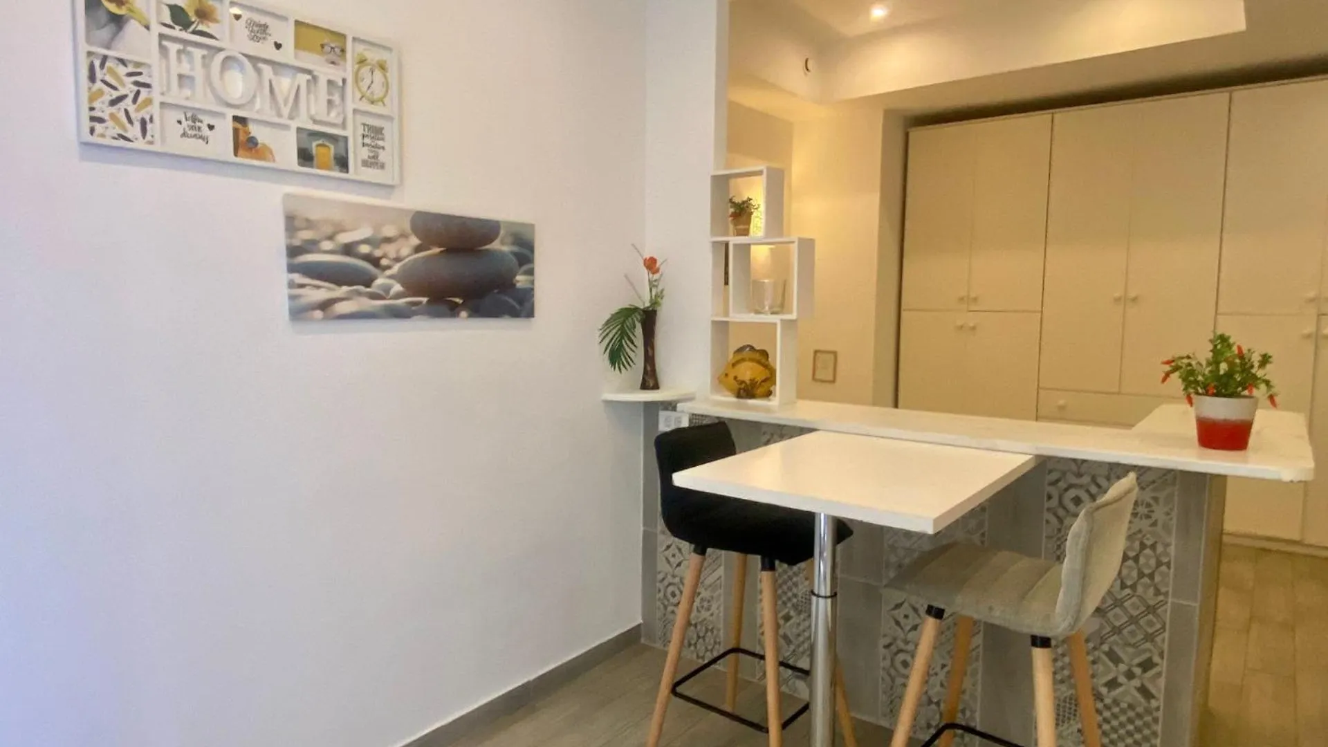 Pv1- Paul Valery Studio Five Stars Holiday House Nice